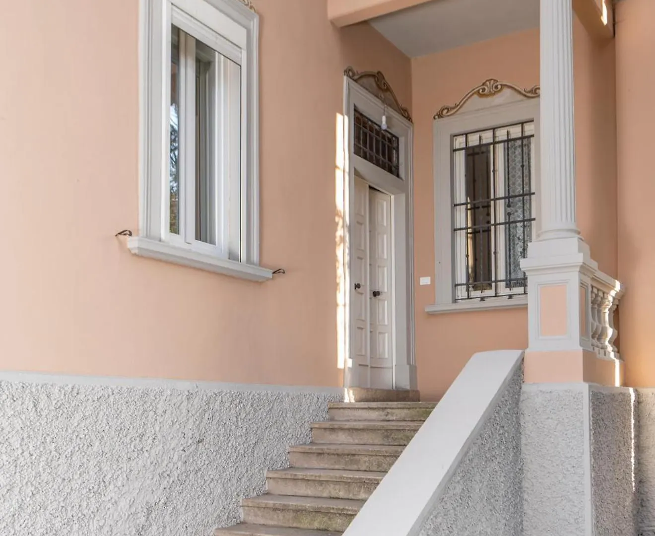 Garda Garden Apartment Roe Italië